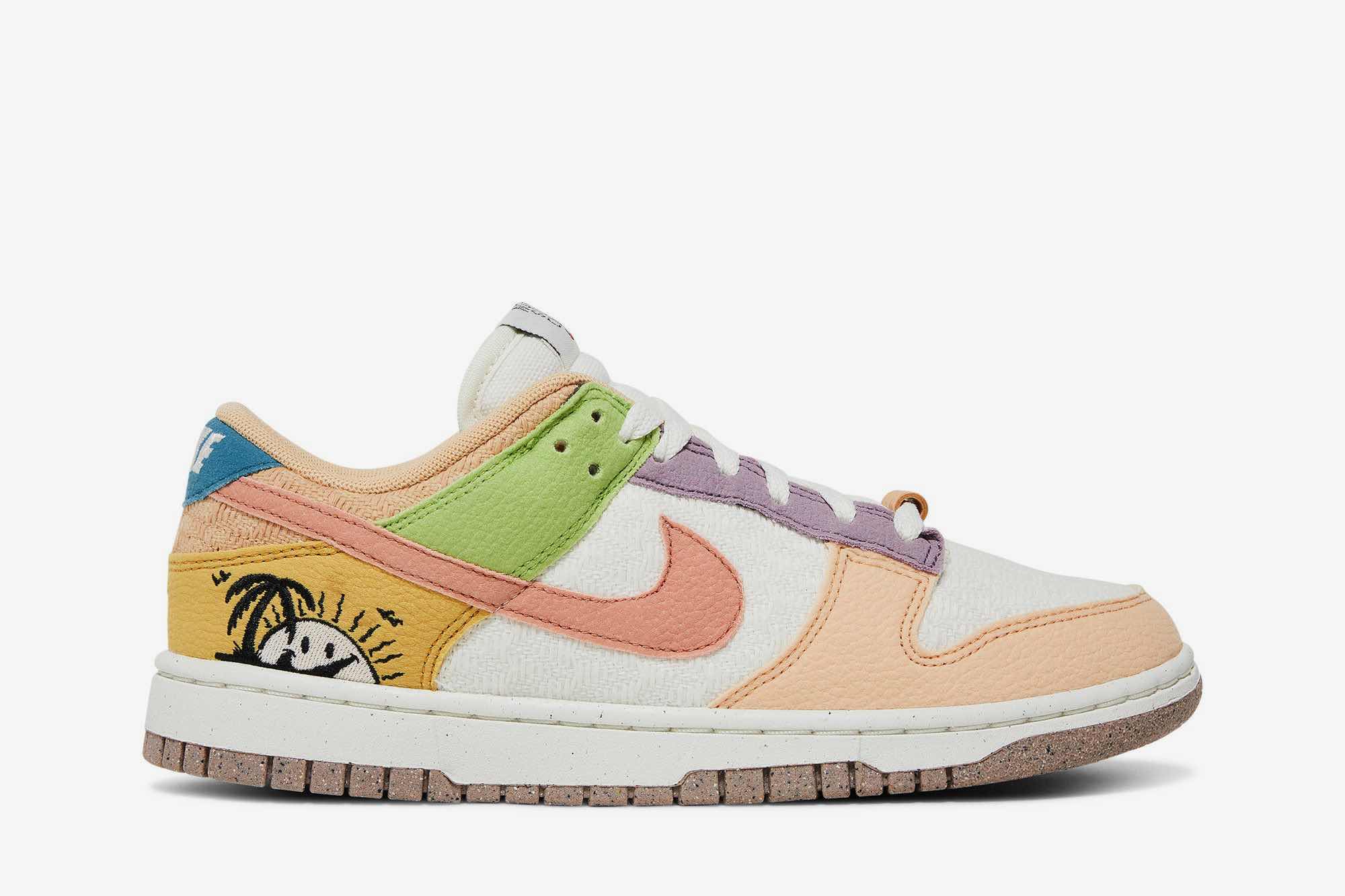 Nike Dunk Low SE 'Sun Club' DQ0265-100