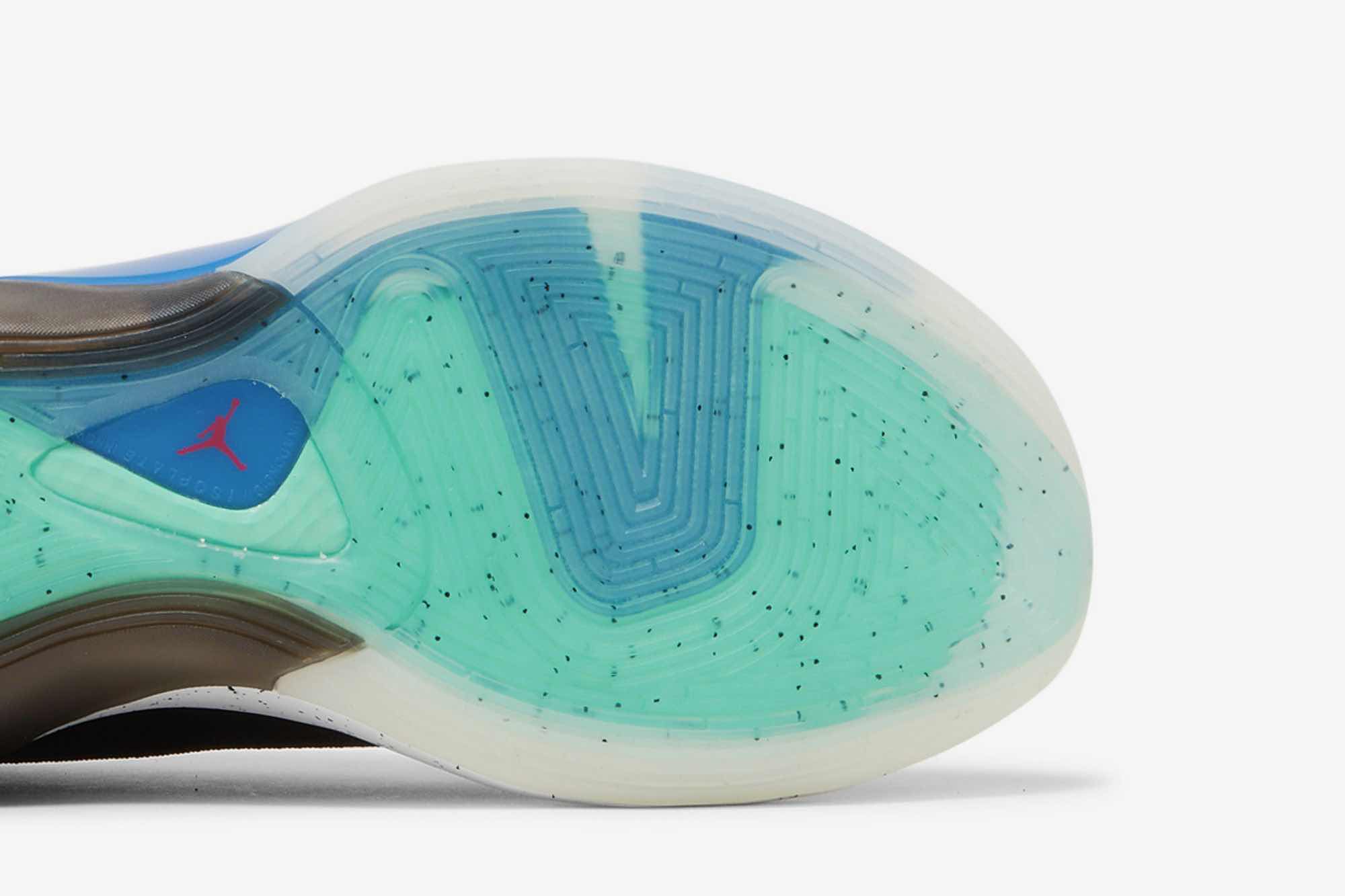 Air Jordan Luka 1 'Signal Blue' FB1801-004