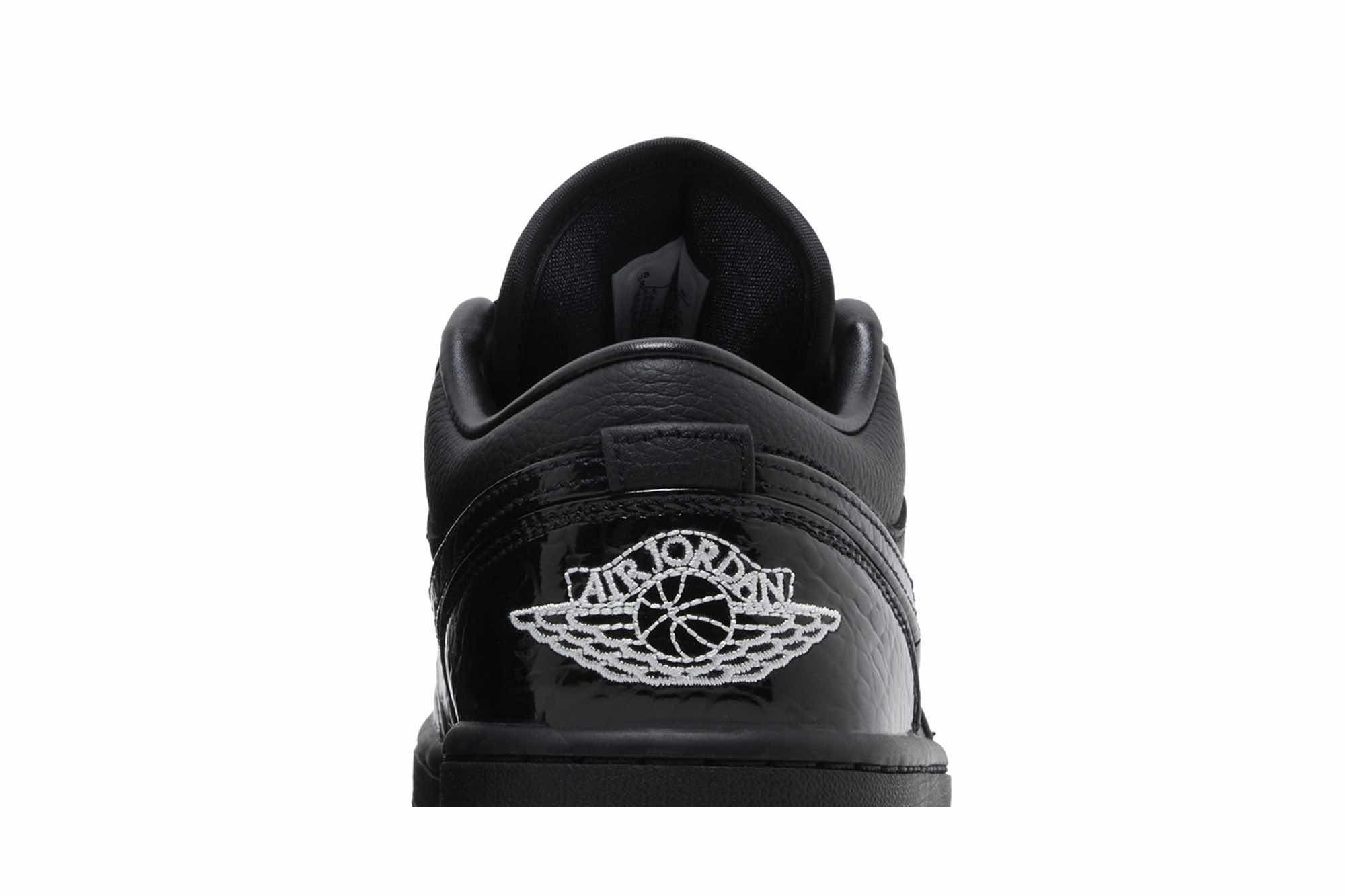 Air Jordan 1 Low SE 'Black Patent' HJ7743-010