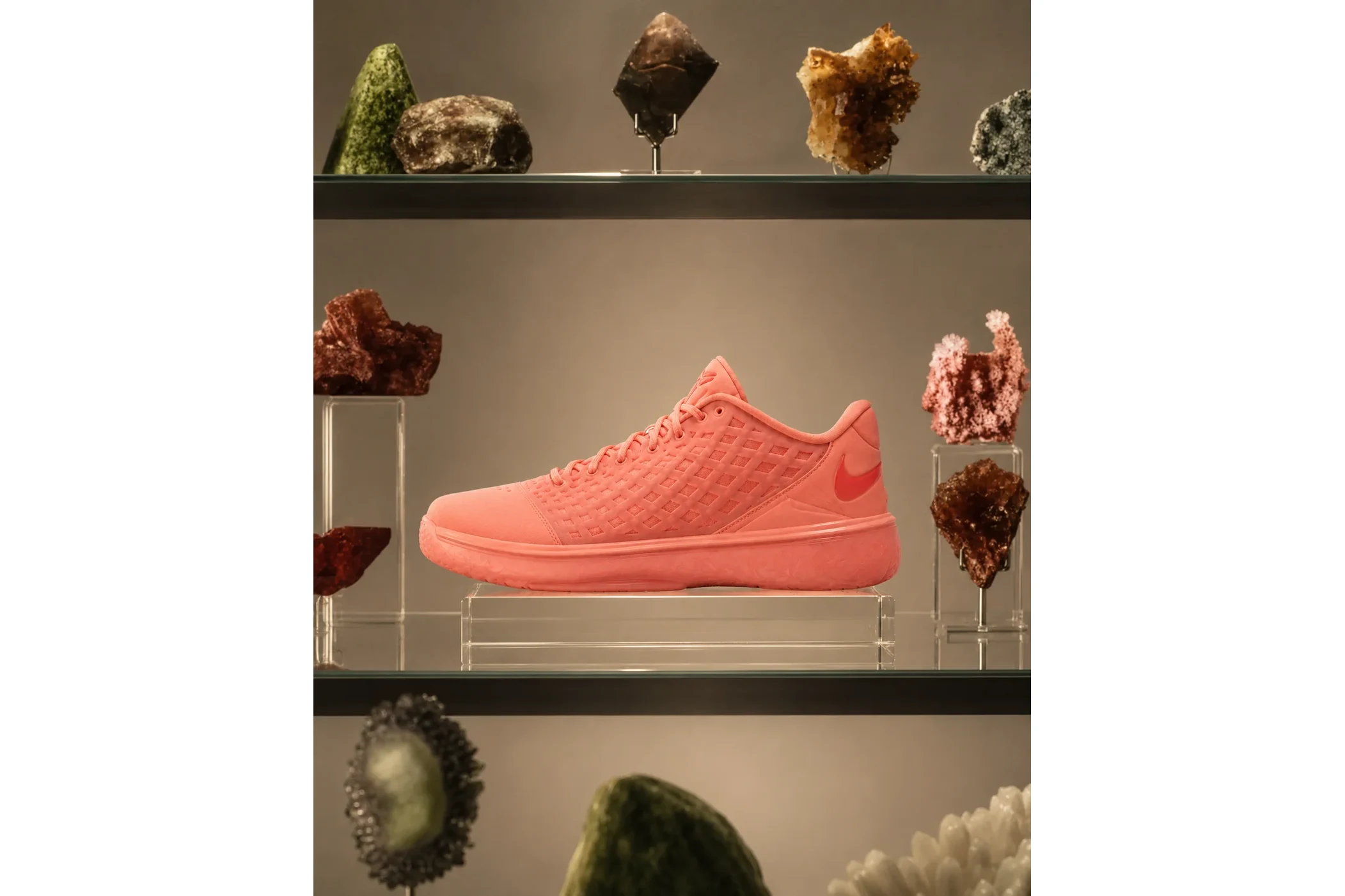 Nike Zoom Kobe 3 Low Protro 'Atomic Pink' IV7127-600